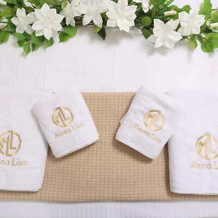 Mona Lisa Апартаменты