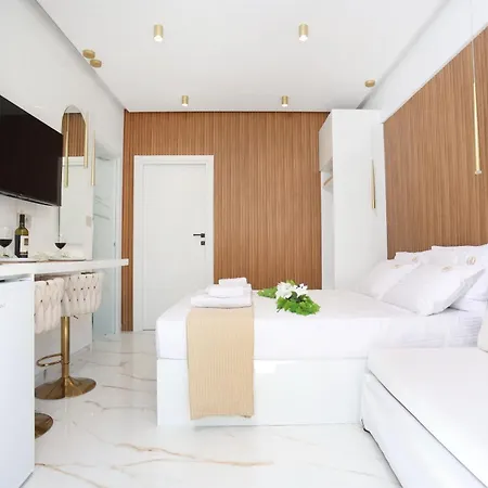 Mona Lisa Apartament *